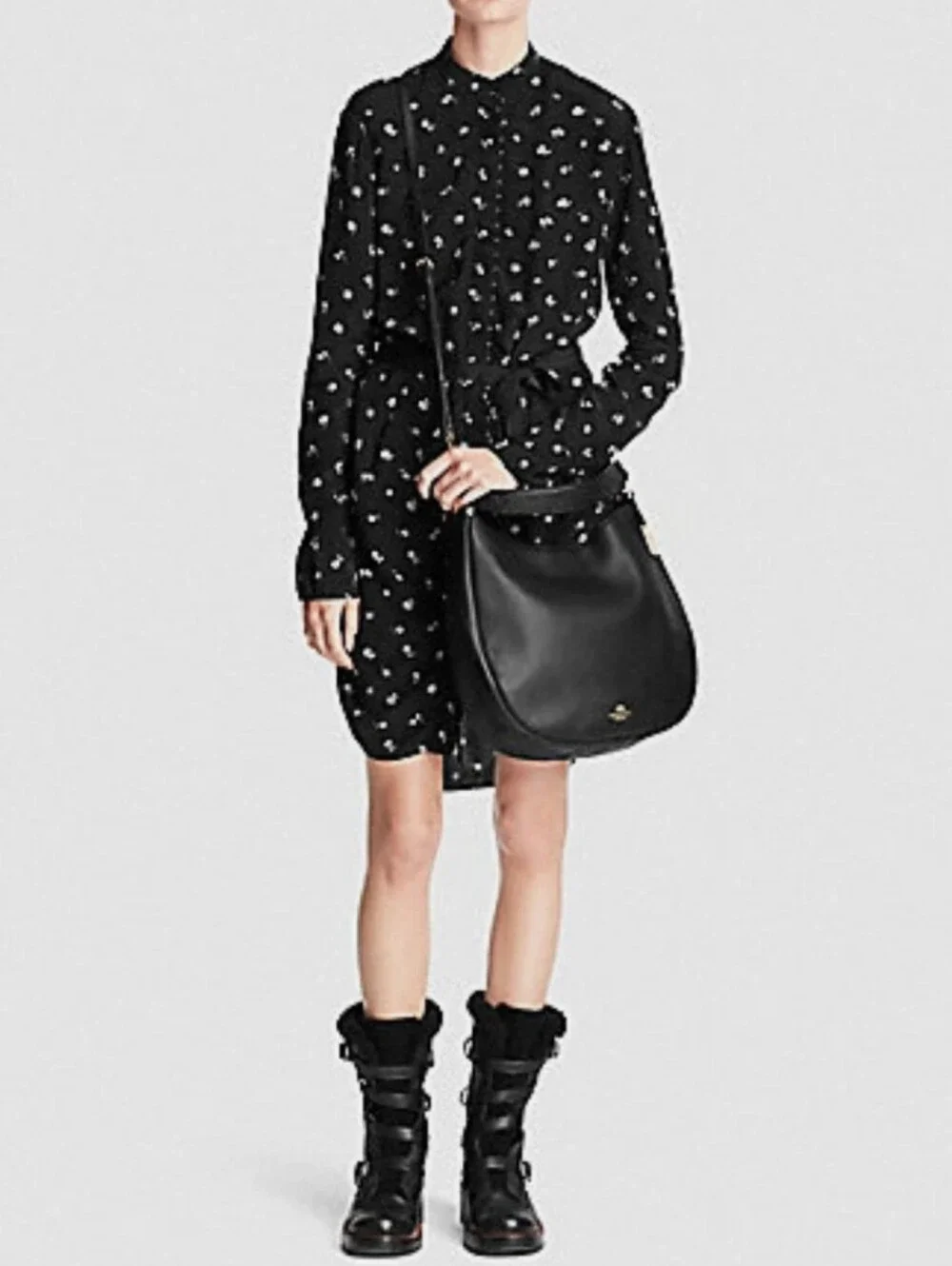 NWT Coach Nomad Hobo In Glovetanned Leather Black F36026